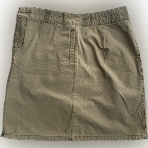 MOSSIMO zip expanding to full skirt hipster tan skirt | 12/13 - Picture 4 of 6